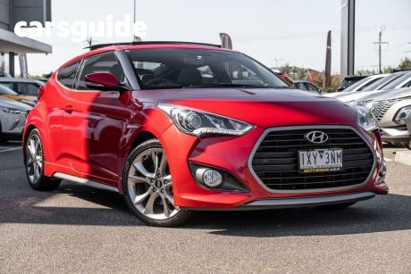 Red 2016 Hyundai Veloster Coupe SR Turbo
