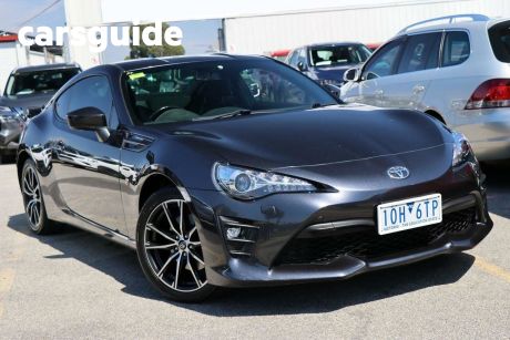 Grey 2018 Toyota 86 Coupe GTS