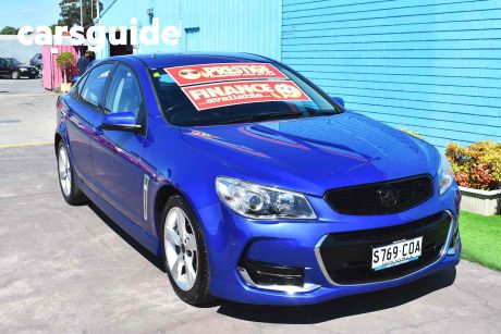 Blue 2015 Holden Commodore Sedan SV6
