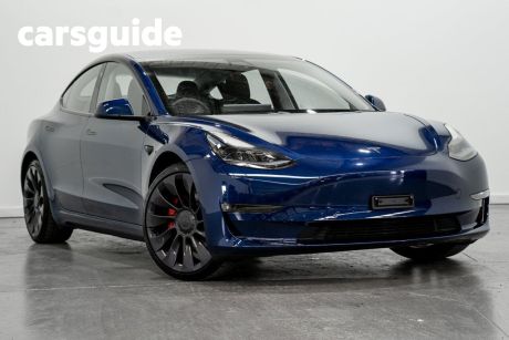 Blue 2021 Tesla Model 3 Sedan Performance