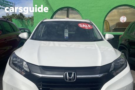 White 2015 Honda HR-V Wagon VTI-L