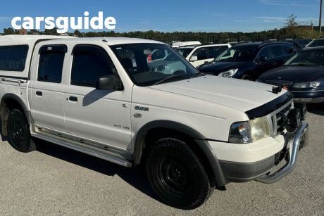 White 2005 Ford Courier Crew Cab Pickup GL