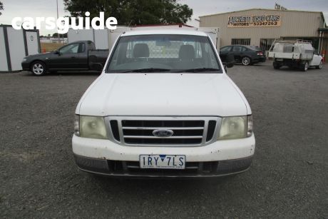White 2005 Ford Courier Cab Chassis GL