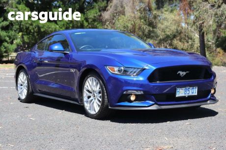 Blue 2016 Ford Mustang Coupe Fastback GT 5.0 V8