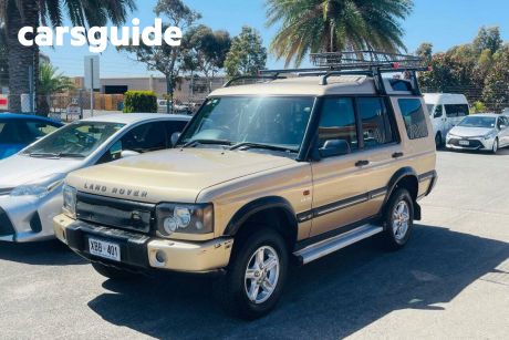 Gold 2004 Land Rover Discovery Wagon