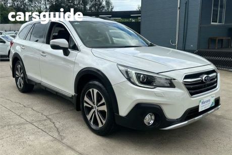 White 2019 Subaru Outback Wagon 3.6R