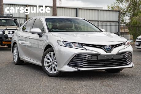 Silver 2020 Toyota Camry OtherCar Ascent