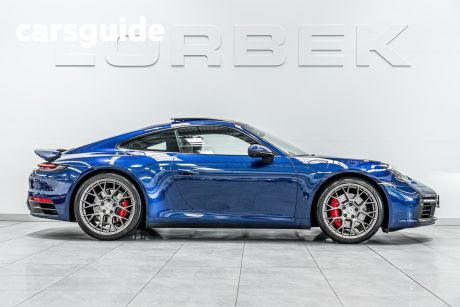 Blue 2020 Porsche 911 Coupe Carrera 4 S