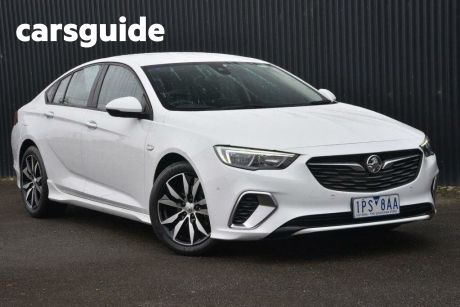 White 2019 Holden Commodore Hatch ZB RS Liftback 5dr Spts Auto 9sp 2.0T (5yr warranty) [MY18]