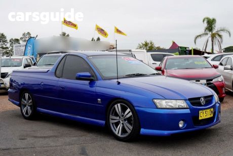 Blue 2005 Holden Commodore Utility S