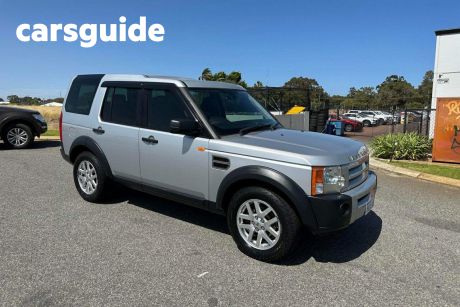 Silver 2008 Land Rover Discovery 3 Wagon SE
