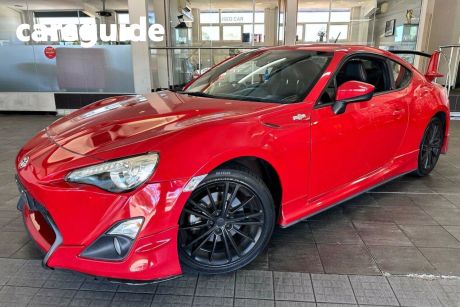 Red 2013 Toyota 86 Coupe GTS