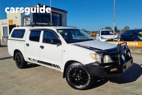 2008 Toyota Hilux Dual Cab Pick-up Workmate