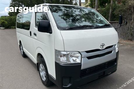 White 2018 Toyota HiAce Commercial LWB 2.8 DIESEL TURBO 4WD