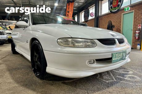 White 2000 Holden Commodore OtherCar