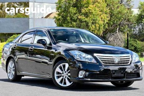 Black 2011 Toyota Crown OtherCar Hybrid L Package