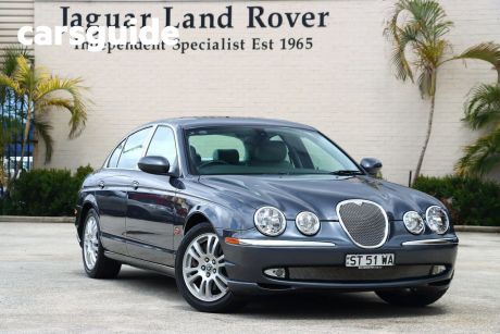 Grey 2002 Jaguar S Type Sedan V8 SE
