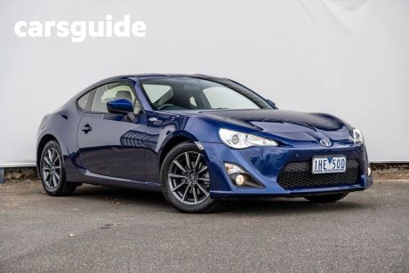 Blue 2015 Toyota 86 Coupe GT
