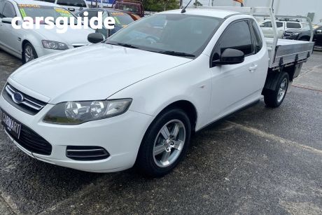 White 2014 Ford Falcon Cab Chassis