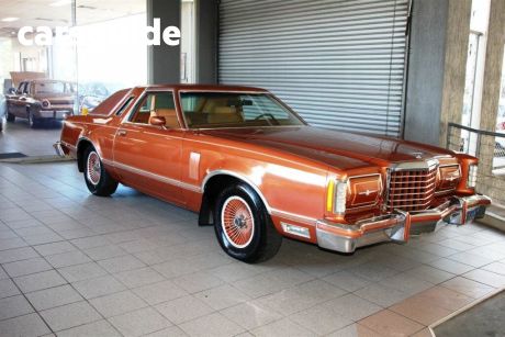 Brown 1978 Ford Thunderbird Coupe