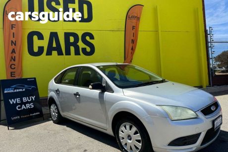 Silver 2008 Ford Focus Hatch CL LT *** 114000 KMS!! ***