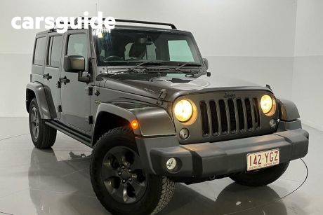 Grey 2018 Jeep Wrangler Unlimited Softtop Freedom (4X4)