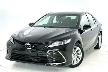 Black 2023 Toyota Camry Sedan Ascent + SAT NAV