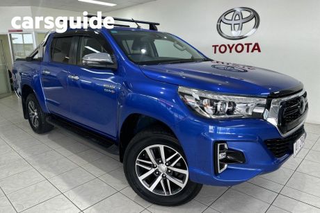 Blue 2020 Toyota Hilux Ute Tray SR5 4x4 Double-Cab Pick-Up