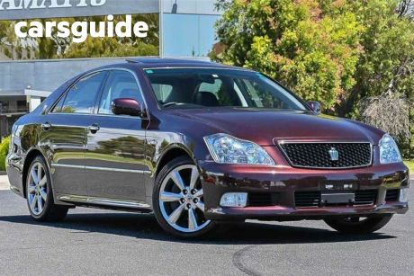 Red 2007 Toyota Crown OtherCar Athlete