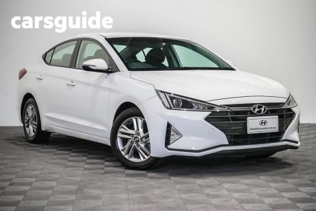 White 2019 Hyundai Elantra Sedan Active