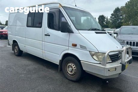 White 2002 Mercedes-Benz Sprinter Commercial 313CDI High Roof LWB