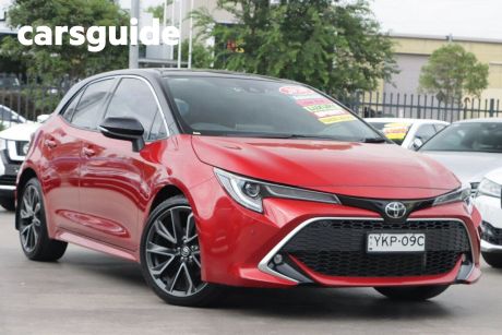 Red 2020 Toyota Corolla Hatchback ZR TWO Tone Option