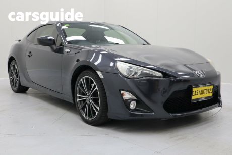 Grey 2014 Toyota 86 Coupe GTS