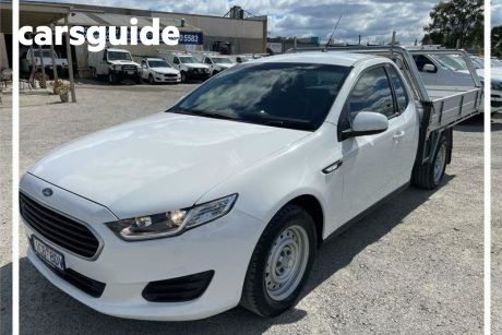 White 2015 Ford Falcon Cab Chassis (LPI)