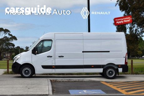 White 2018 Renault Master Commercial Mid Roof LWB AMT