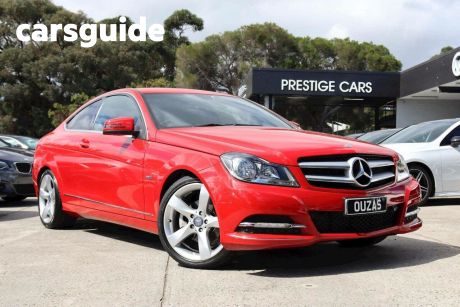 Green 2011 Mercedes-Benz C250 Coupe CDI BE