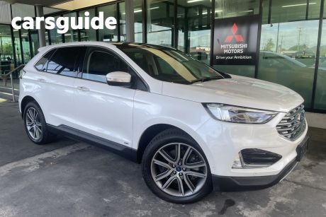 White 2019 Ford Endura Wagon Titanium (awd)