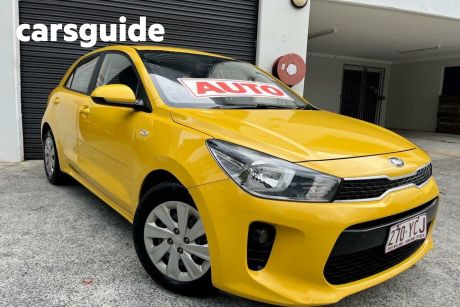 Yellow 2018 Kia RIO Hatchback S