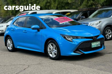 Blue 2019 Toyota Corolla Hatchback Ascent Sport