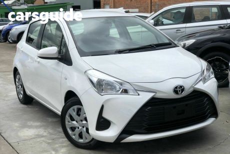 White 2019 Toyota Yaris Hatchback Ascent