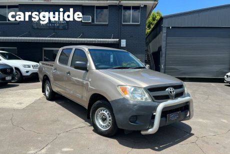 Grey 2007 Toyota Hilux Ute Tray 4x2 Workmate TGN16R