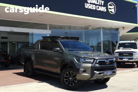 Brown 2022 Toyota Hilux Double Cab Pick Up Rogue (4X4)
