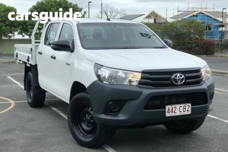 White 2018 Toyota Hilux Double Cab Chassis Workmate (4X4)