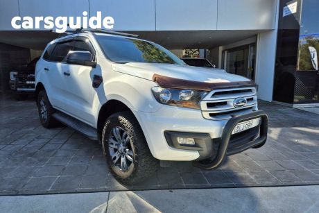 White 2016 Ford Everest Wagon Ambiente