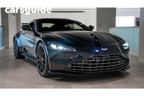 Black 2022 Aston Martin Vantage Coupe