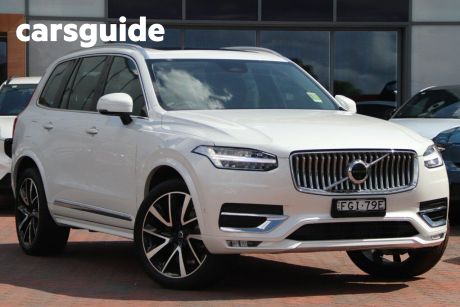 White 2023 Volvo XC90 SUV Ultimate B6 Geartronic AWD Bright