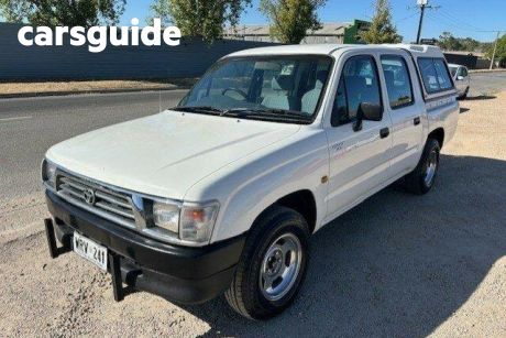 White 1999 Toyota Hilux Dual Cab Pick-up