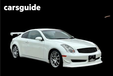 White 2005 Nissan Skyline Coupe 350GT