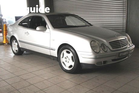 Silver 1998 Mercedes-Benz CLK320 Coupe Elegance