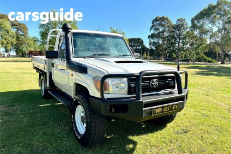 White 2007 Toyota Landcruiser Cab Chassis Workmate (4X4)